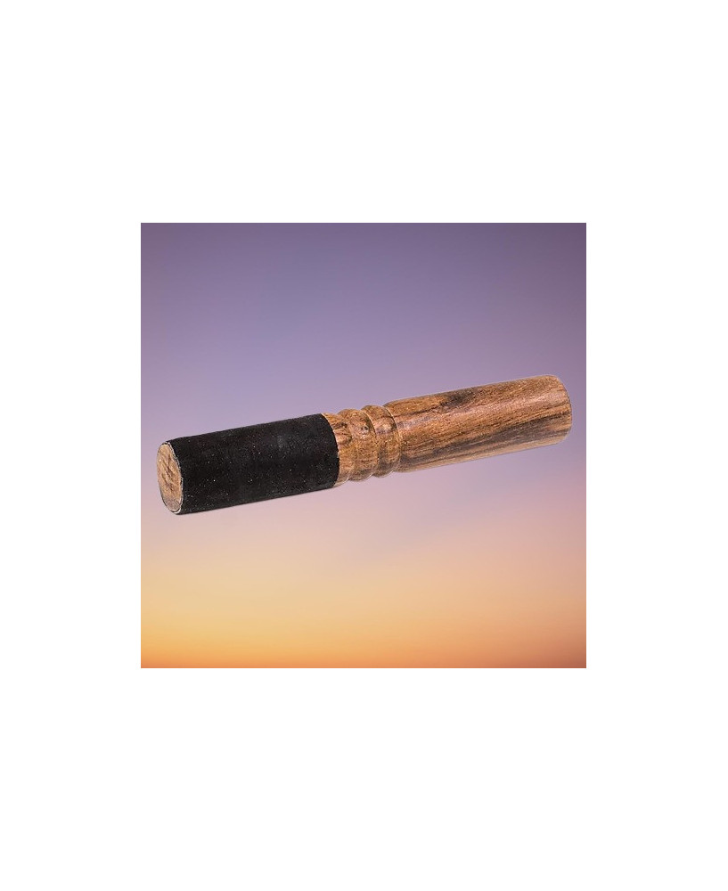 Mazo de Madera con Ante Negro para Cuenco
