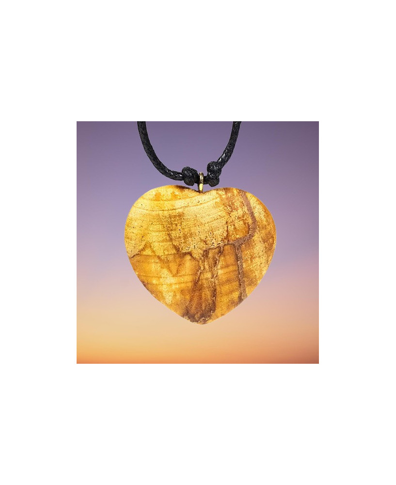 Collar con Corazón de Palo Santo