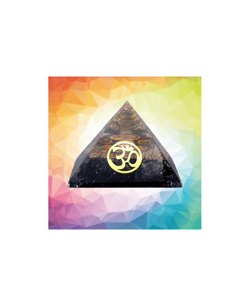 Pirámide de Orgonita con Turmalina Negra y Símbolos de los Chakras y Om